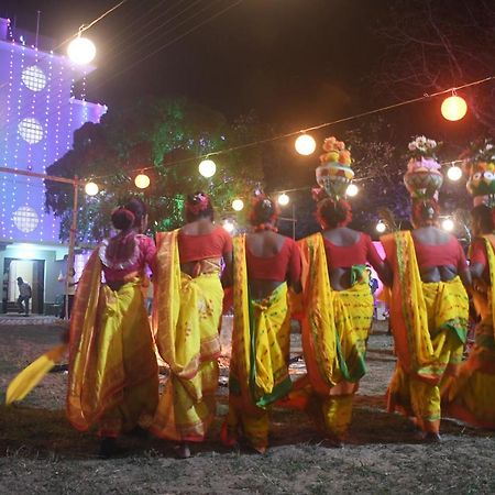 Jhargram Eshani Hotels And Guest House 外观 照片
