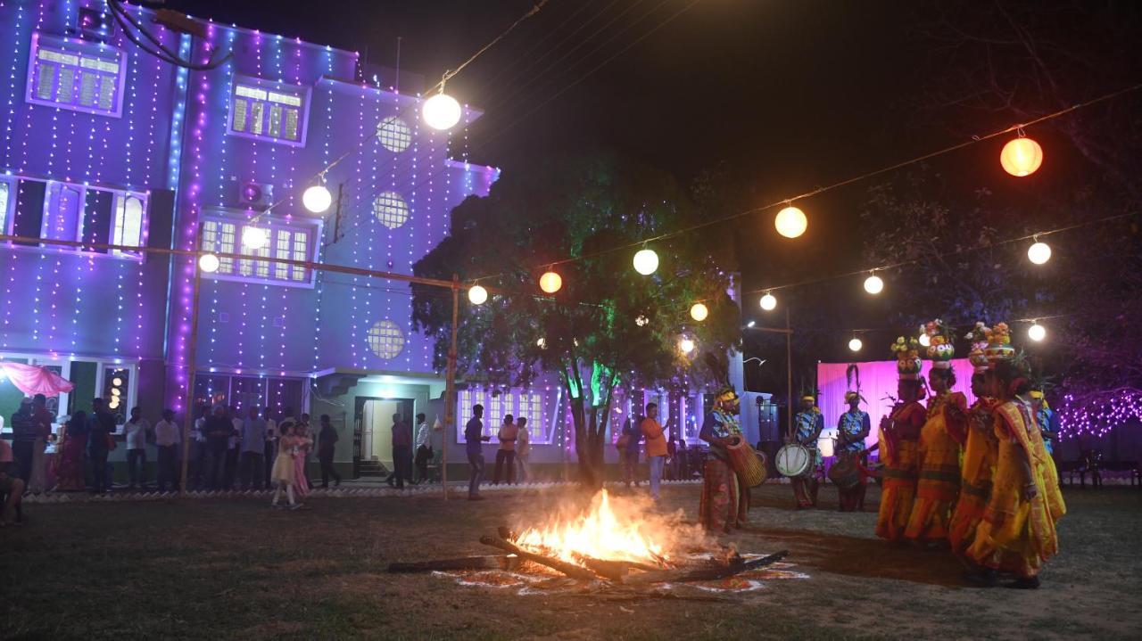 Jhargram Eshani Hotels And Guest House 外观 照片
