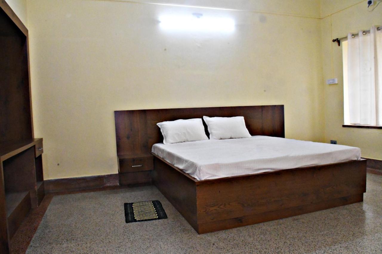 Jhargram Eshani Hotels And Guest House 外观 照片